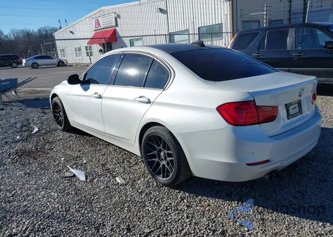 2013 BMW 328I xDrive из США, поврежденный, VIN WBA3B3C51DF542191